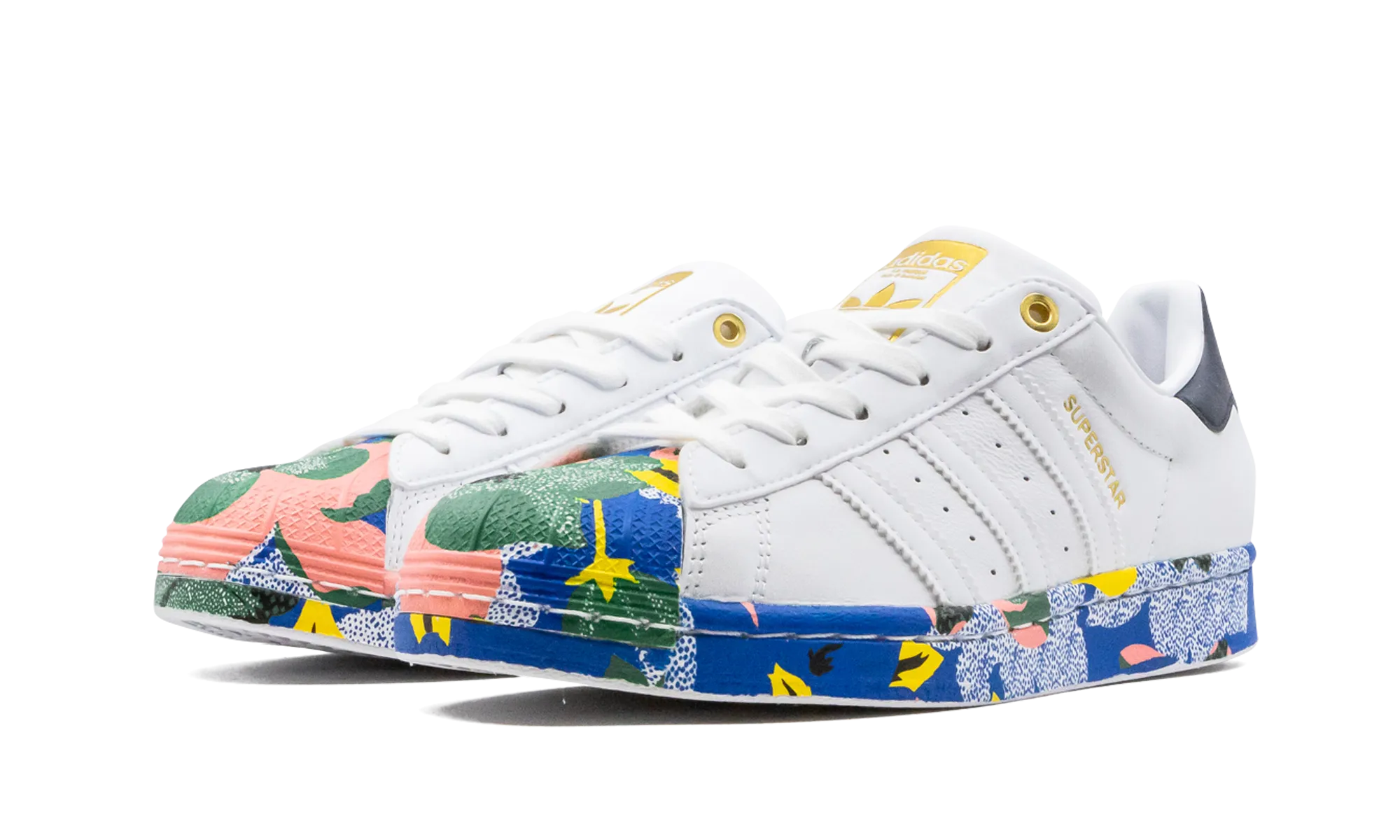 Superstar "Her Studio London" Roll Hike