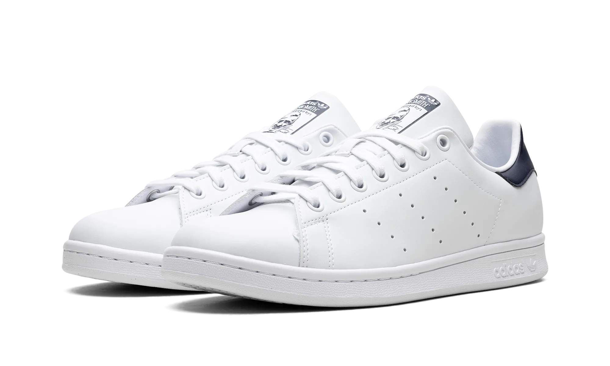 Street Mode Stan Smith "White / Navy"