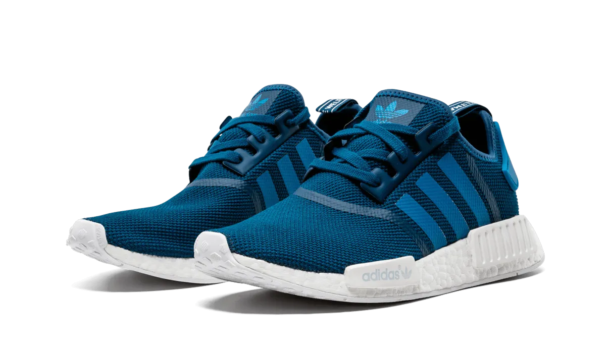 Smooth Sole NMD R1