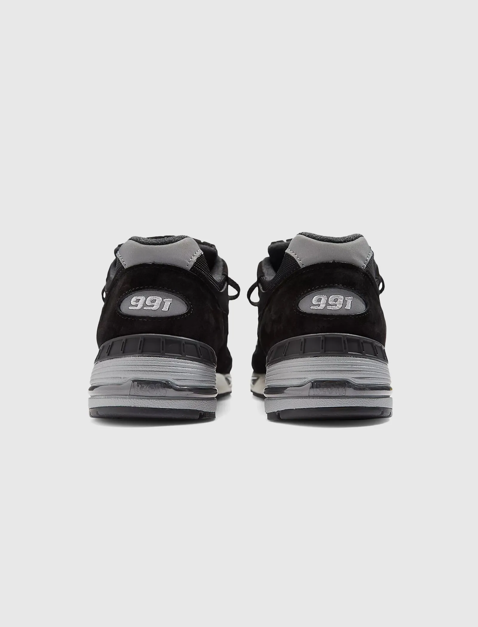 Anti Slip Lightweight Design MADE IN UK 991 V1 FINALE "BLACK"