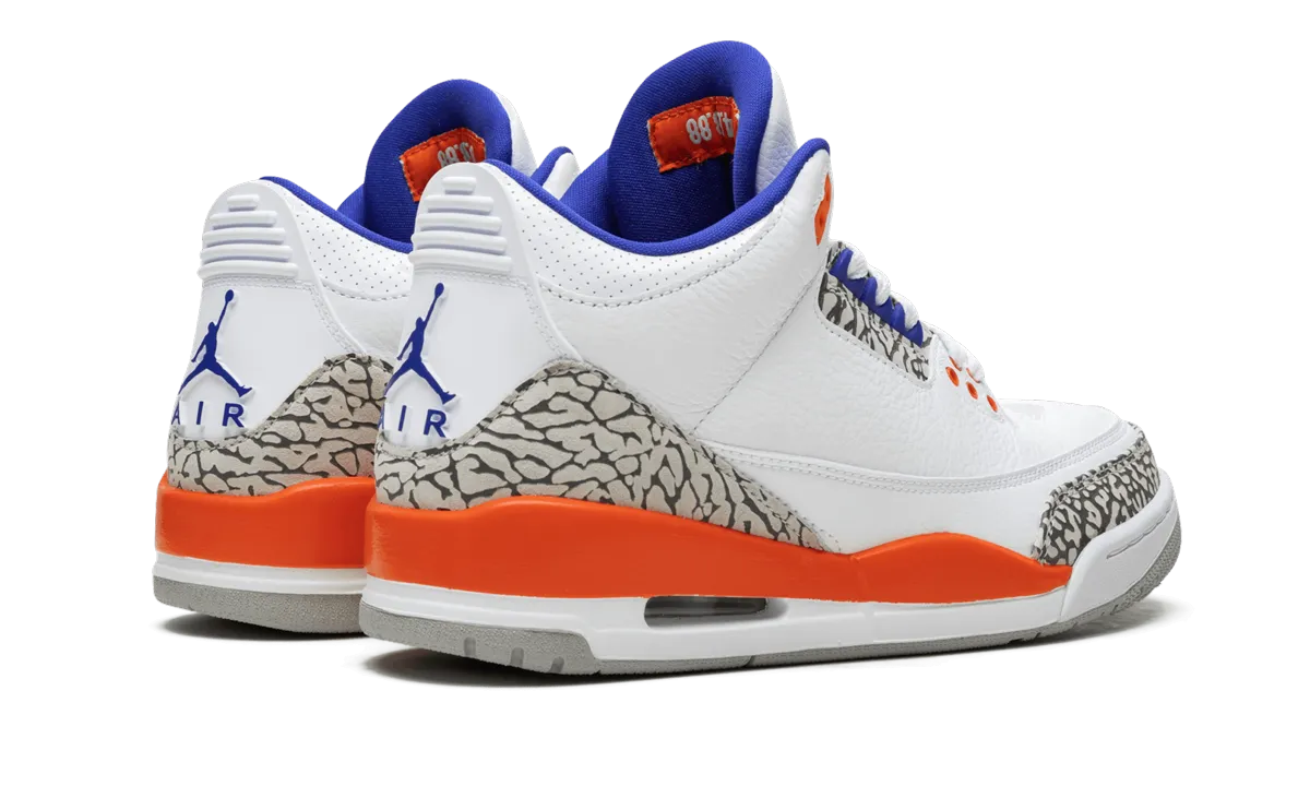 Fog Jog work commute Air Jordan 3 Retro "Knicks"