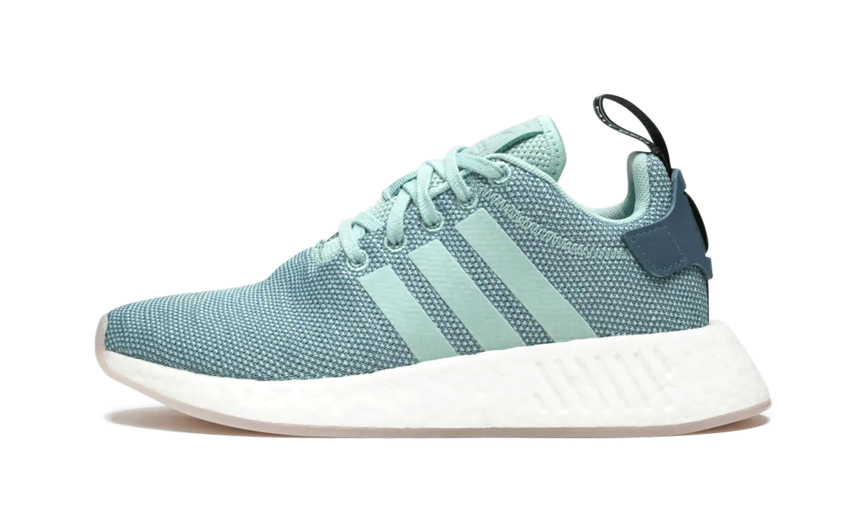 Sport Look NMD_R2 WMNS