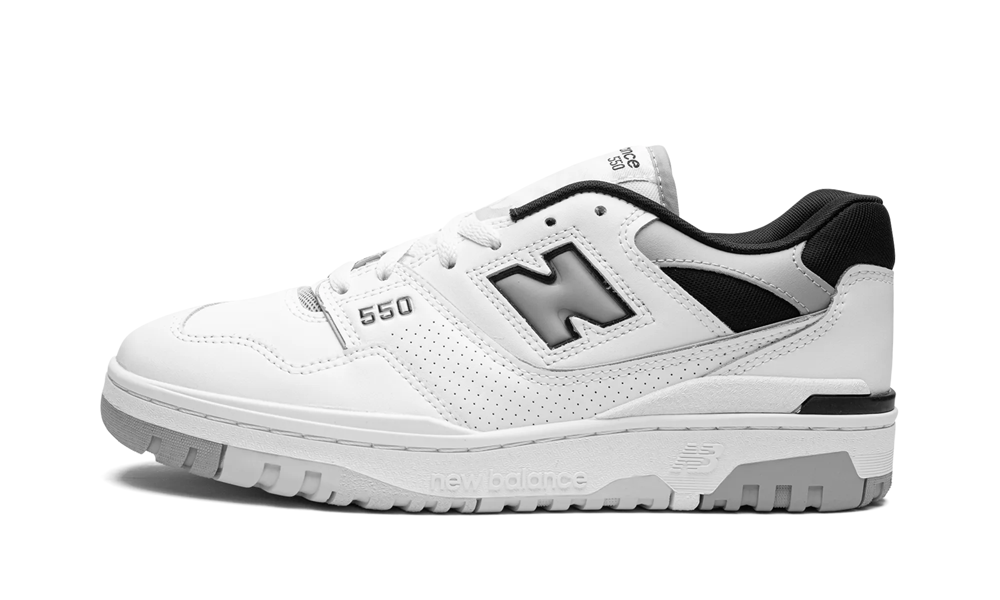 550 "White / Grey / Black" Casual Vibe Weekend Escape
