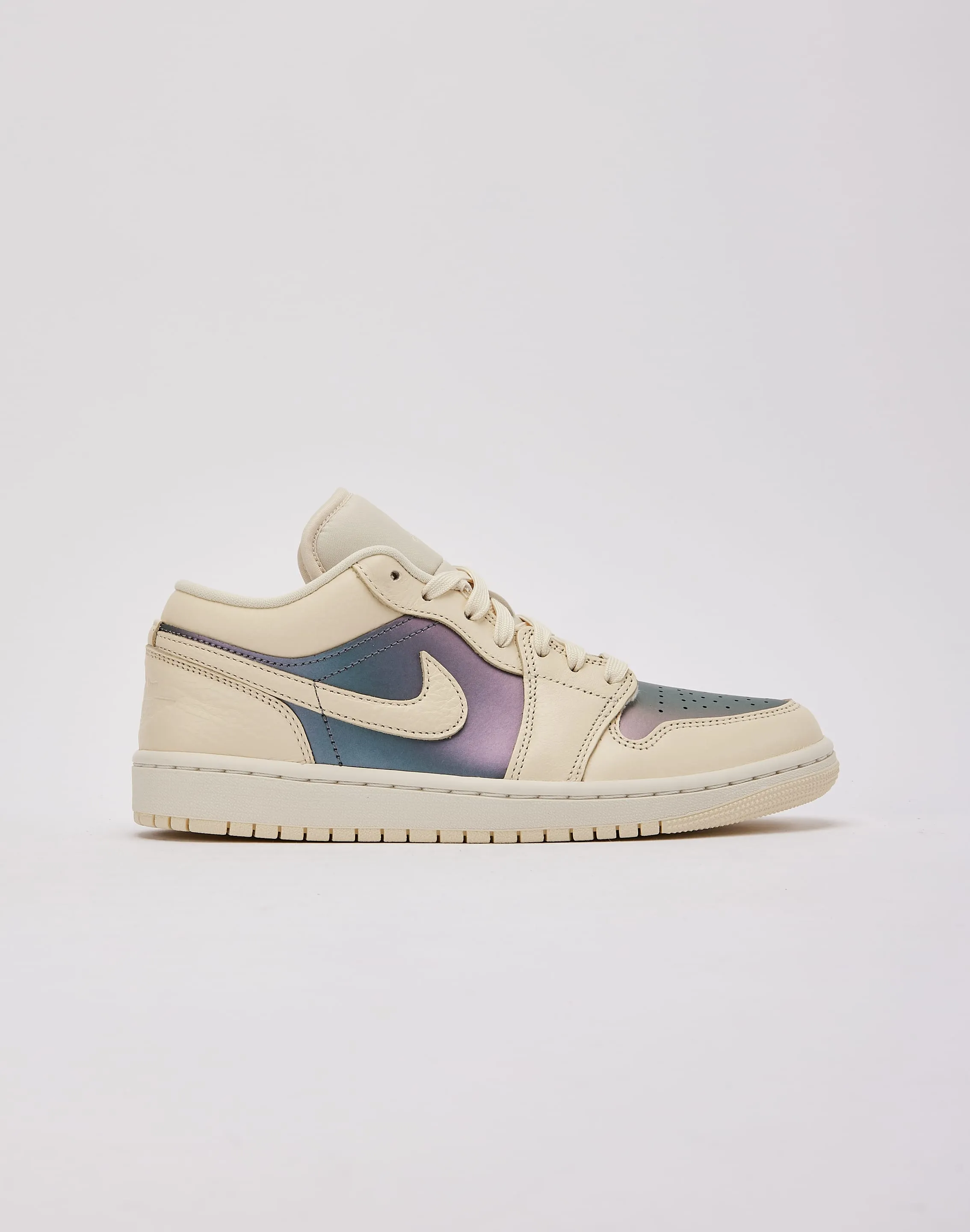 Jordan Air Jordan 1 Low SE Knitted Warm Urban Sleek