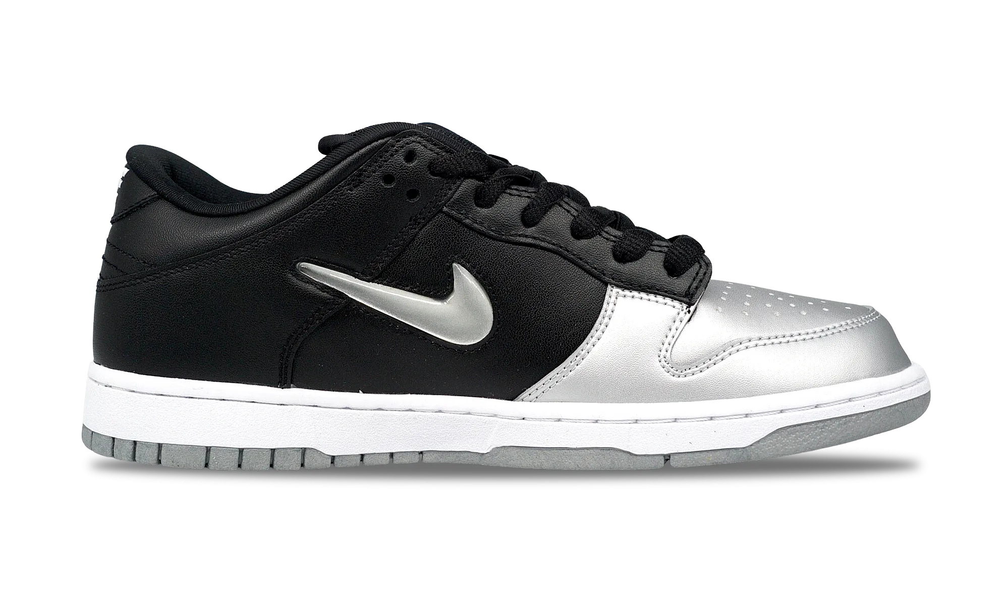 Nike Dunk SB Low x Supreme QS Metallic Silver 2019 (CK3480-001) Men's Size 7-13 Cushioned Midsole Chase Step