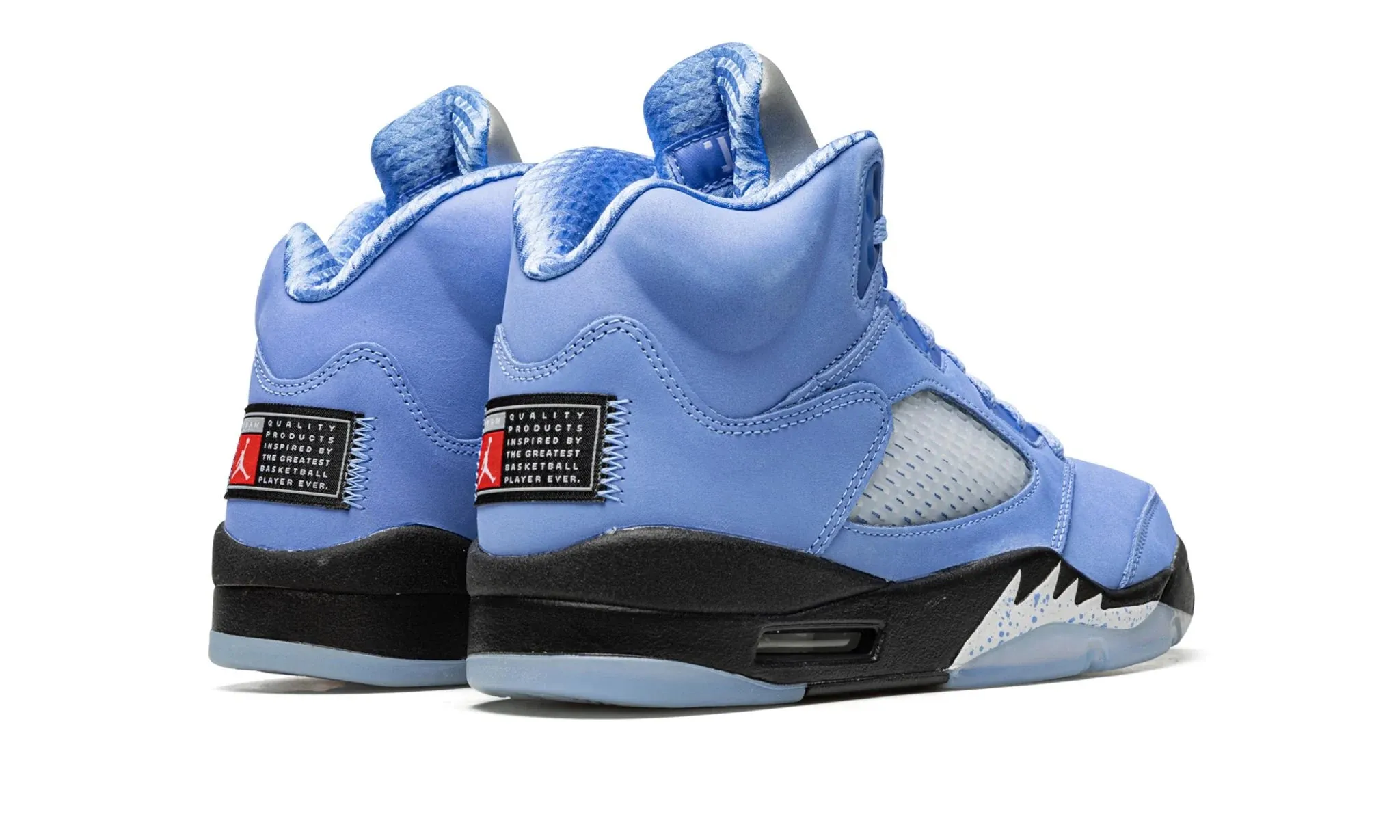 Comfort Wear Jordan 5 Retro "UNC"