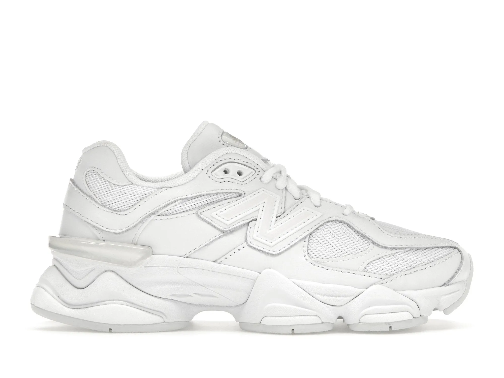 Long Move Silver Shine New Balance 9060 Triple White