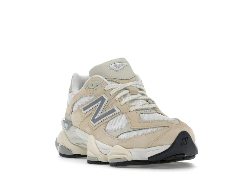 Fashion Edge New Balance 9060 Calcium Sea Salt