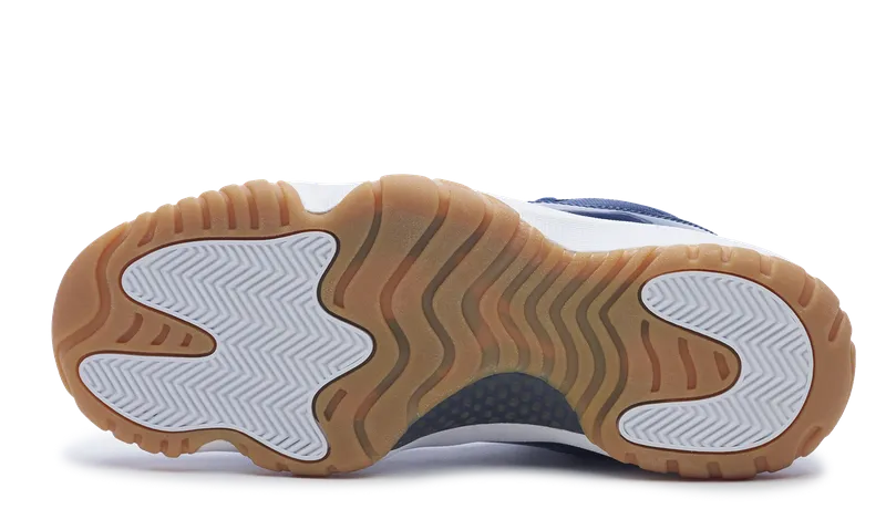 Nike Jordan 11 Retro Low Midnight Navy (528895-405) Men's Size 10 Stand Long
