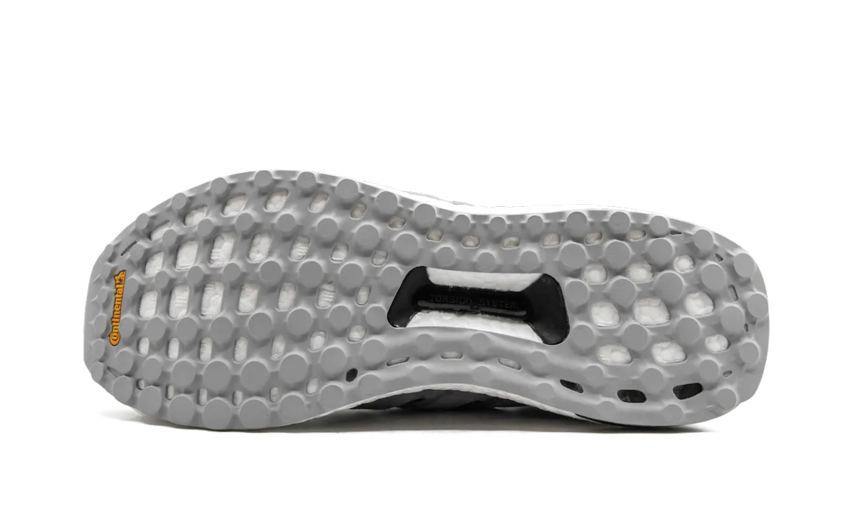 Ultraboost UNDFTD "Undefeated" Cross Town Anytime Wear