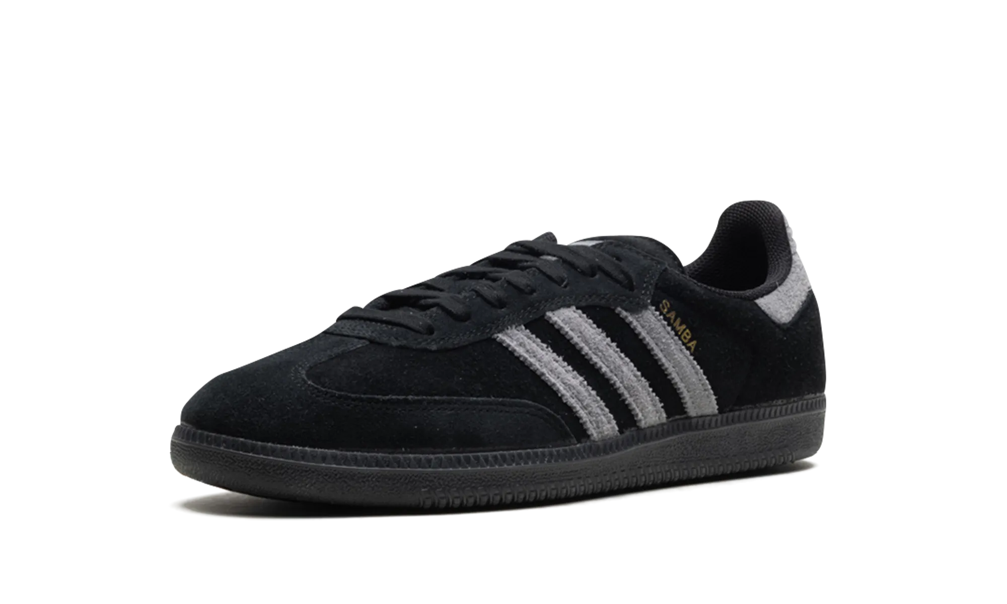 Samba ADV "Core Black Grey" Meadow Run Refined Style