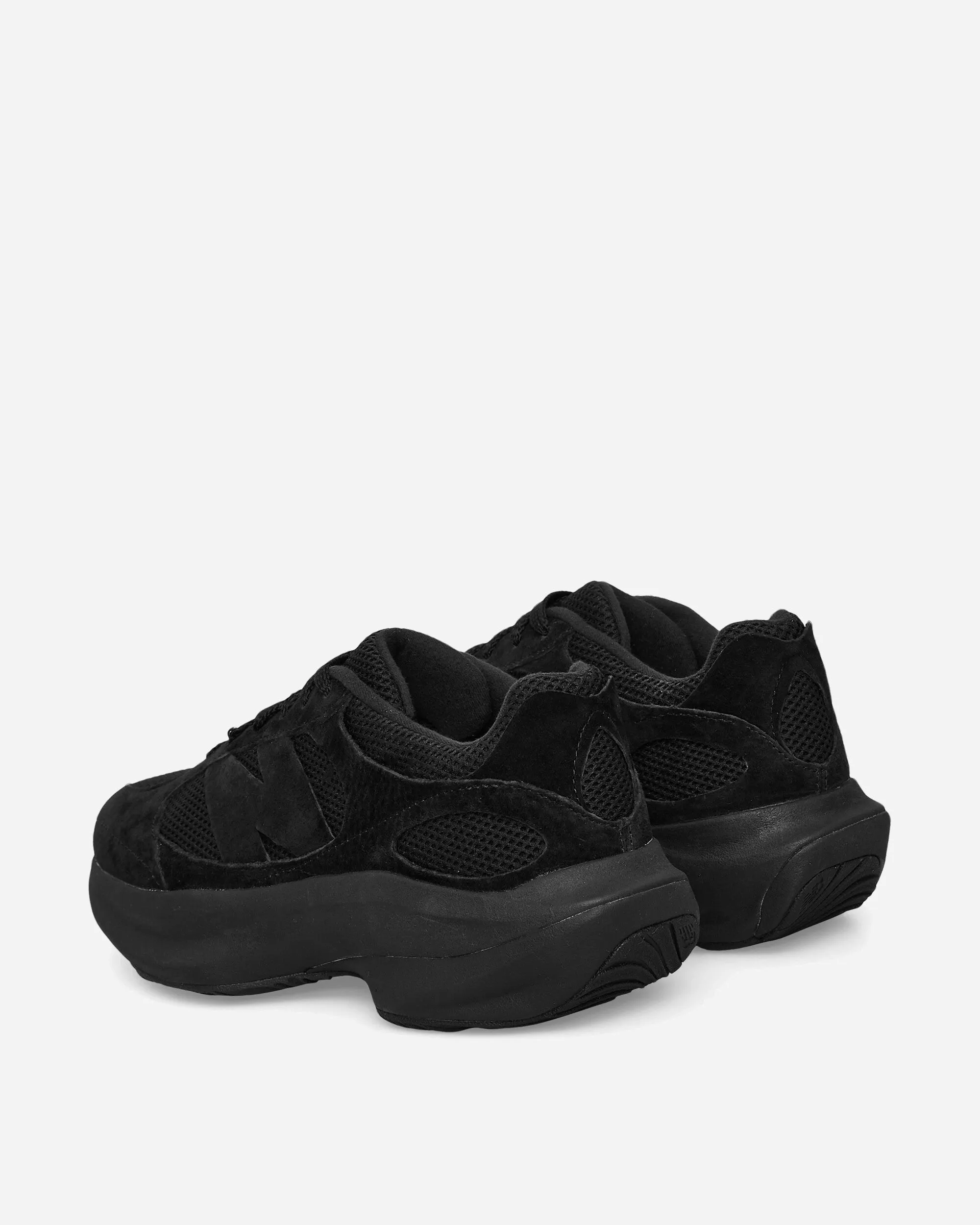 WRPD Runner Sneakers Black evening run Wind Chill