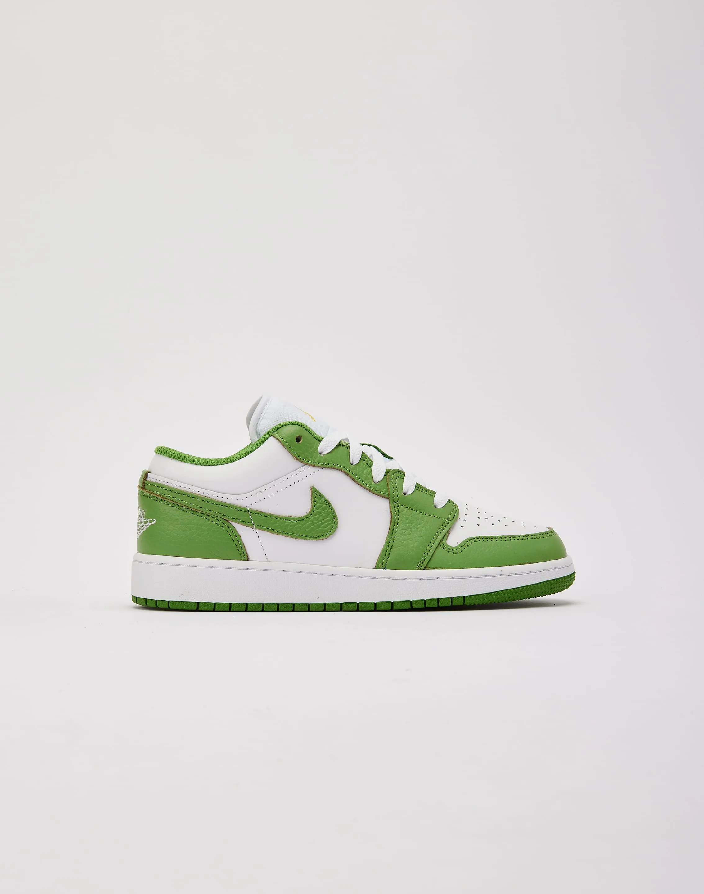 Jordan Air Jordan 1 Low SE Grade-School Safe Land Free Pace