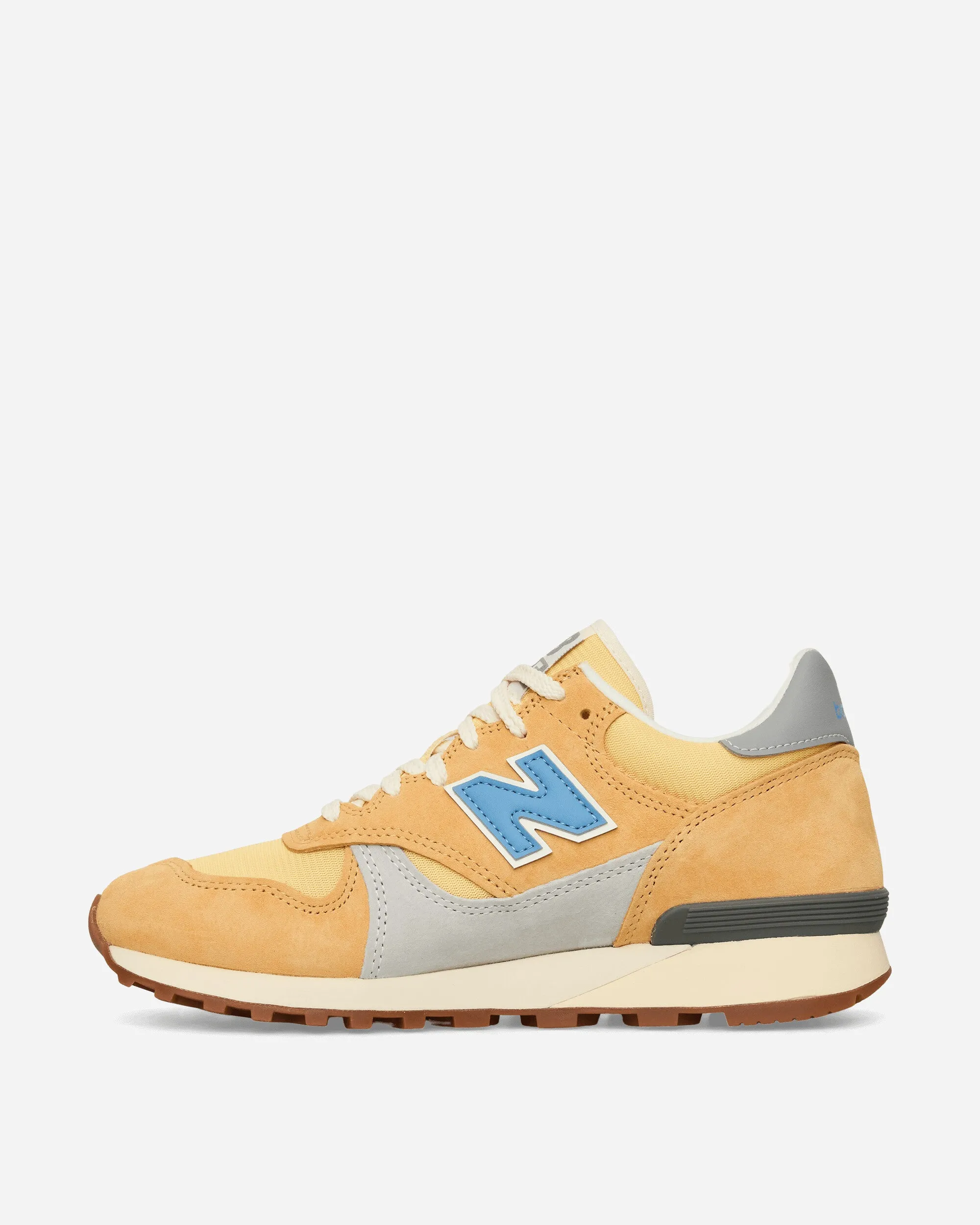 475 Sneakers Dried Apricot / Clementine / Blue Laguna Tropic Mode Padded