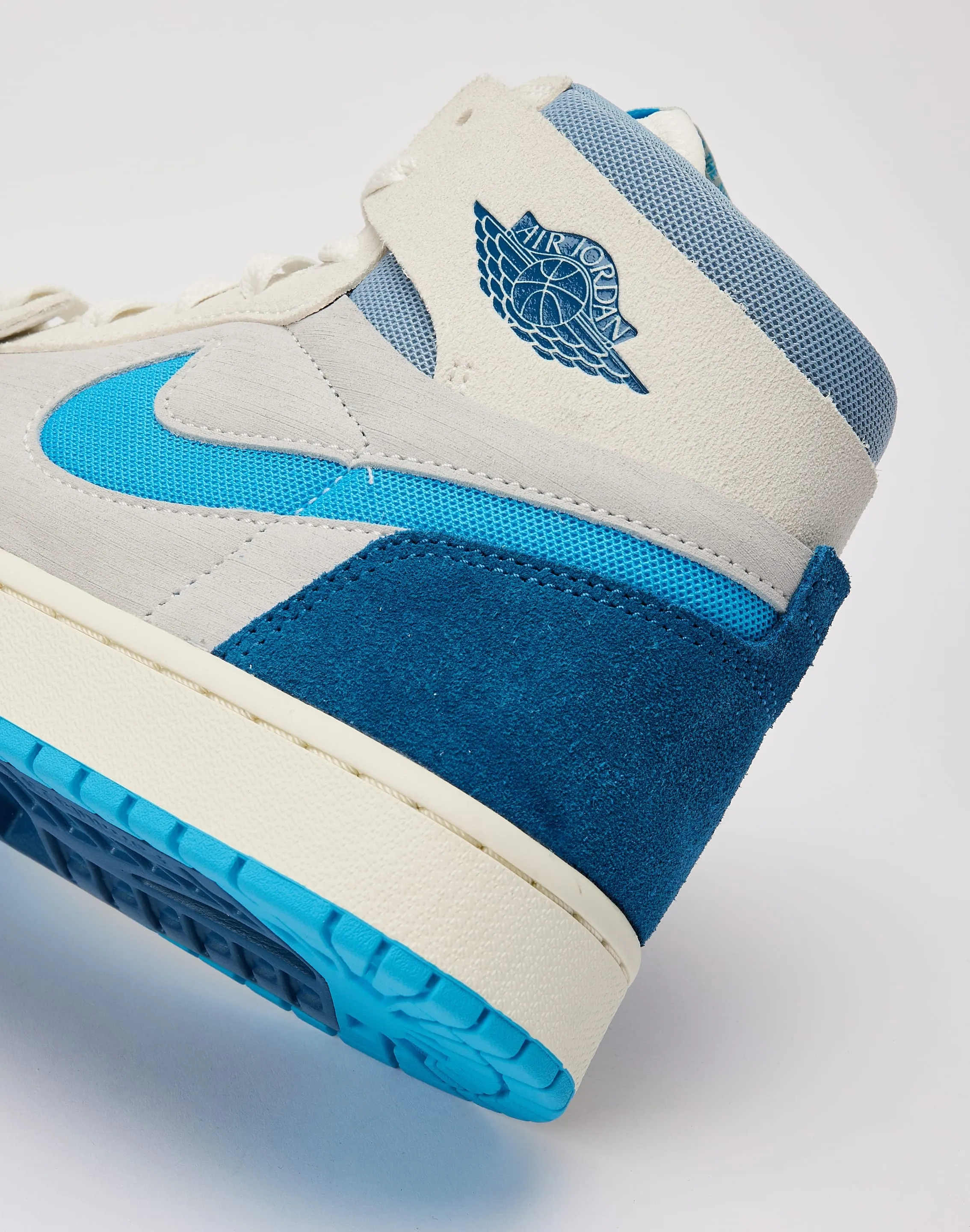 Jordan Air Jordan 1 High Zoom CMFT 2 Shine Bright