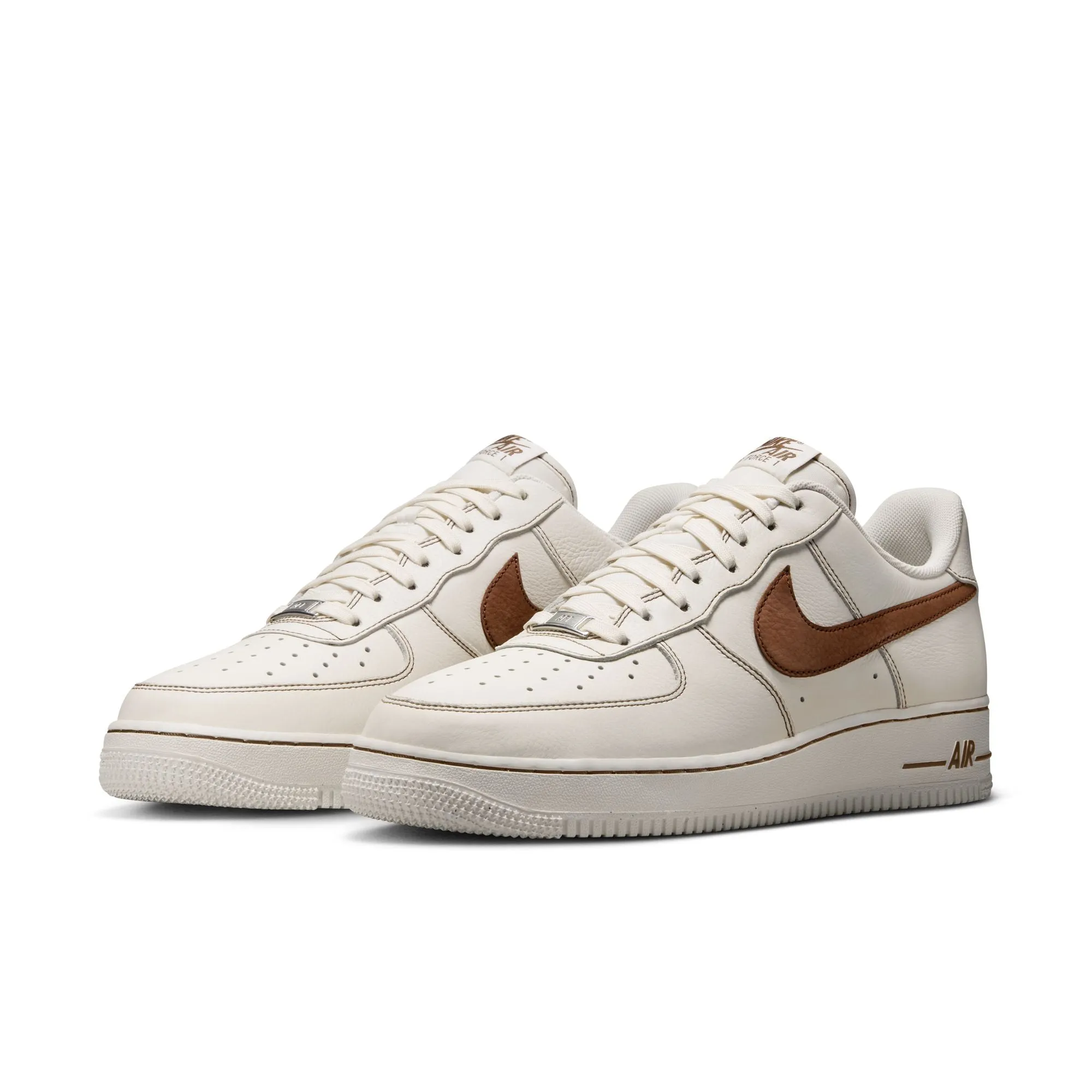 Night-Run M Nike Air Force 1 '07 LV8 HQ2037-101 Hot Mood Kick Power