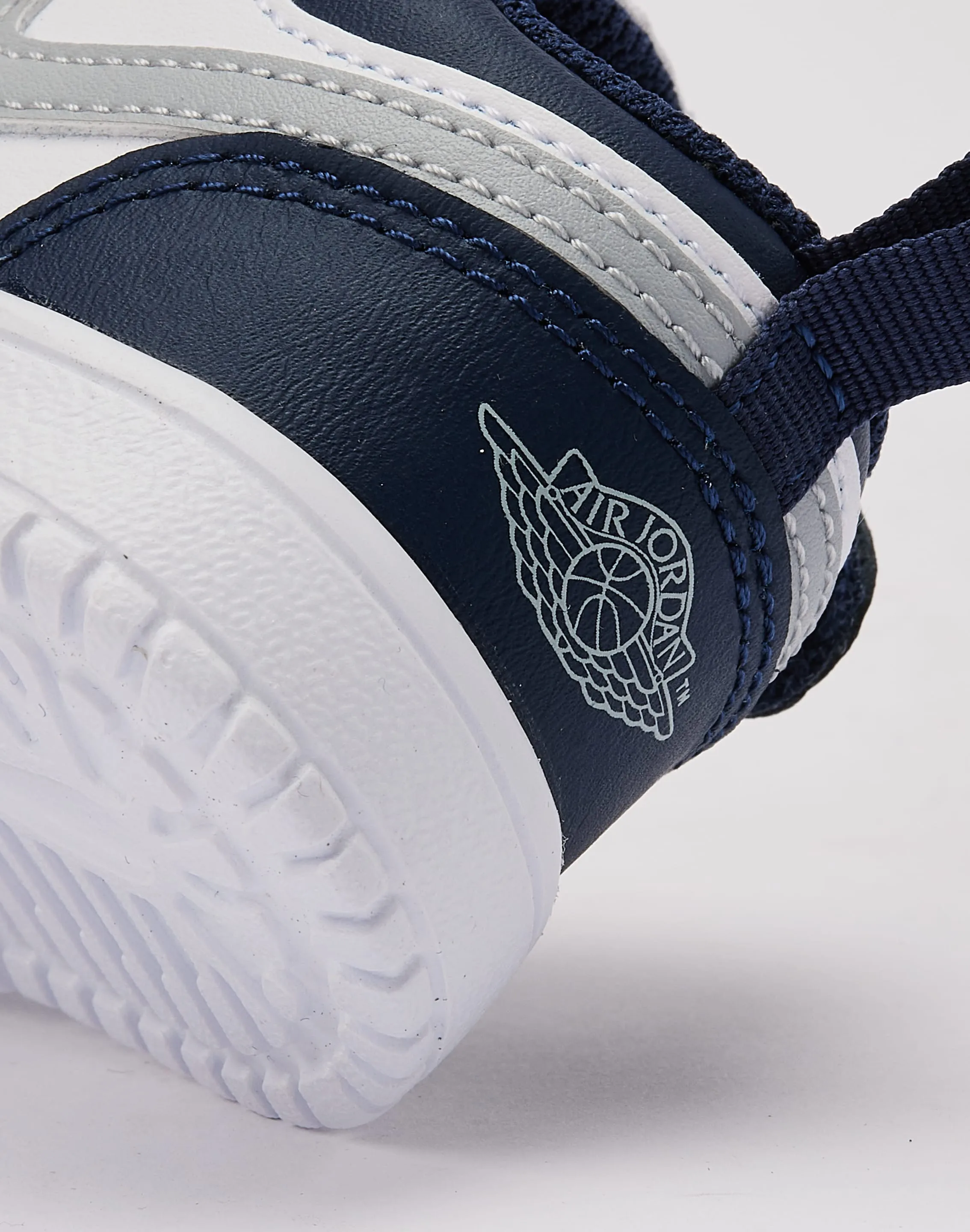 Trail Strong Dream Path Jordan Air Jordan 1 Low Alt Toddler