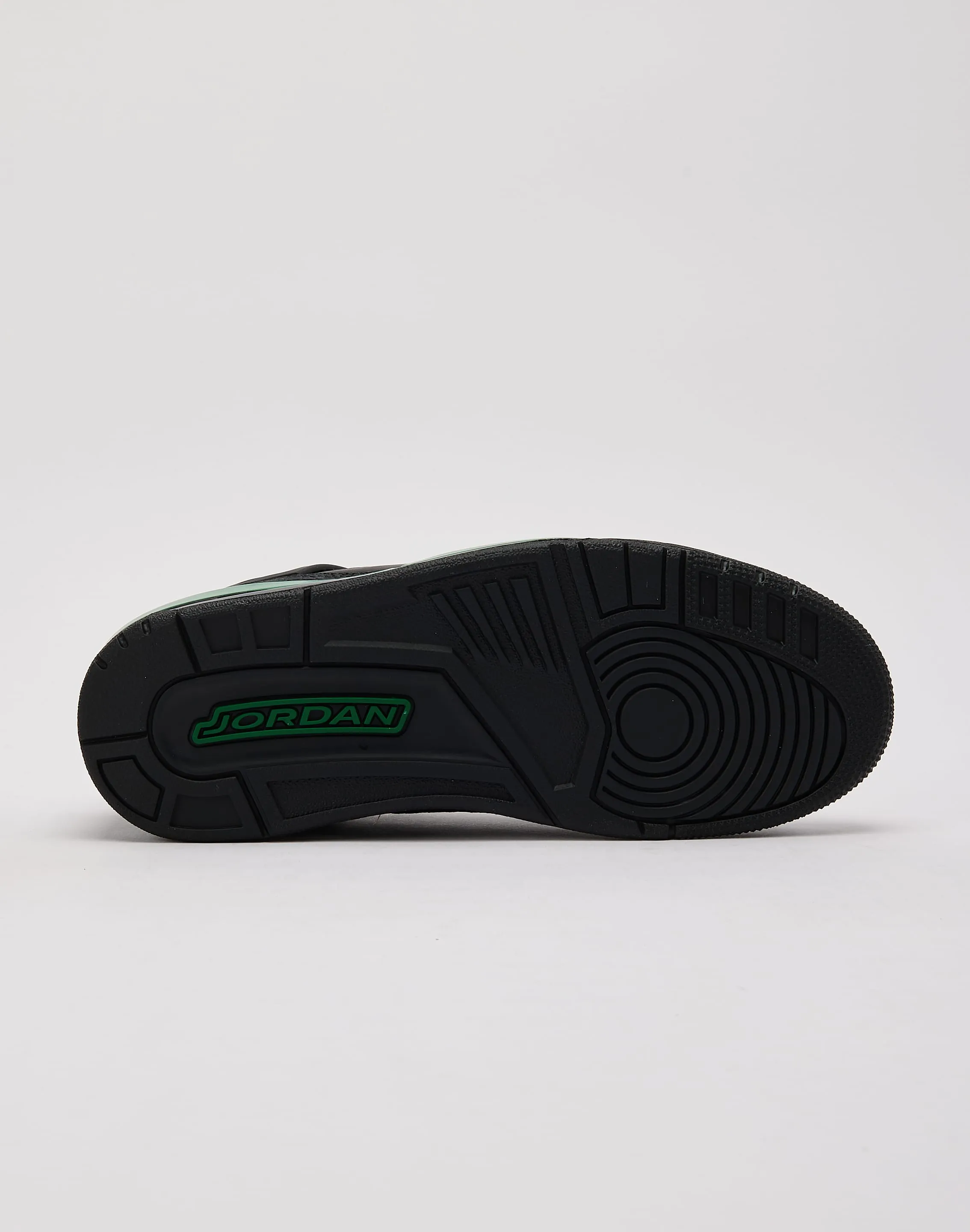 Jordan Spizike Low Stud Cool