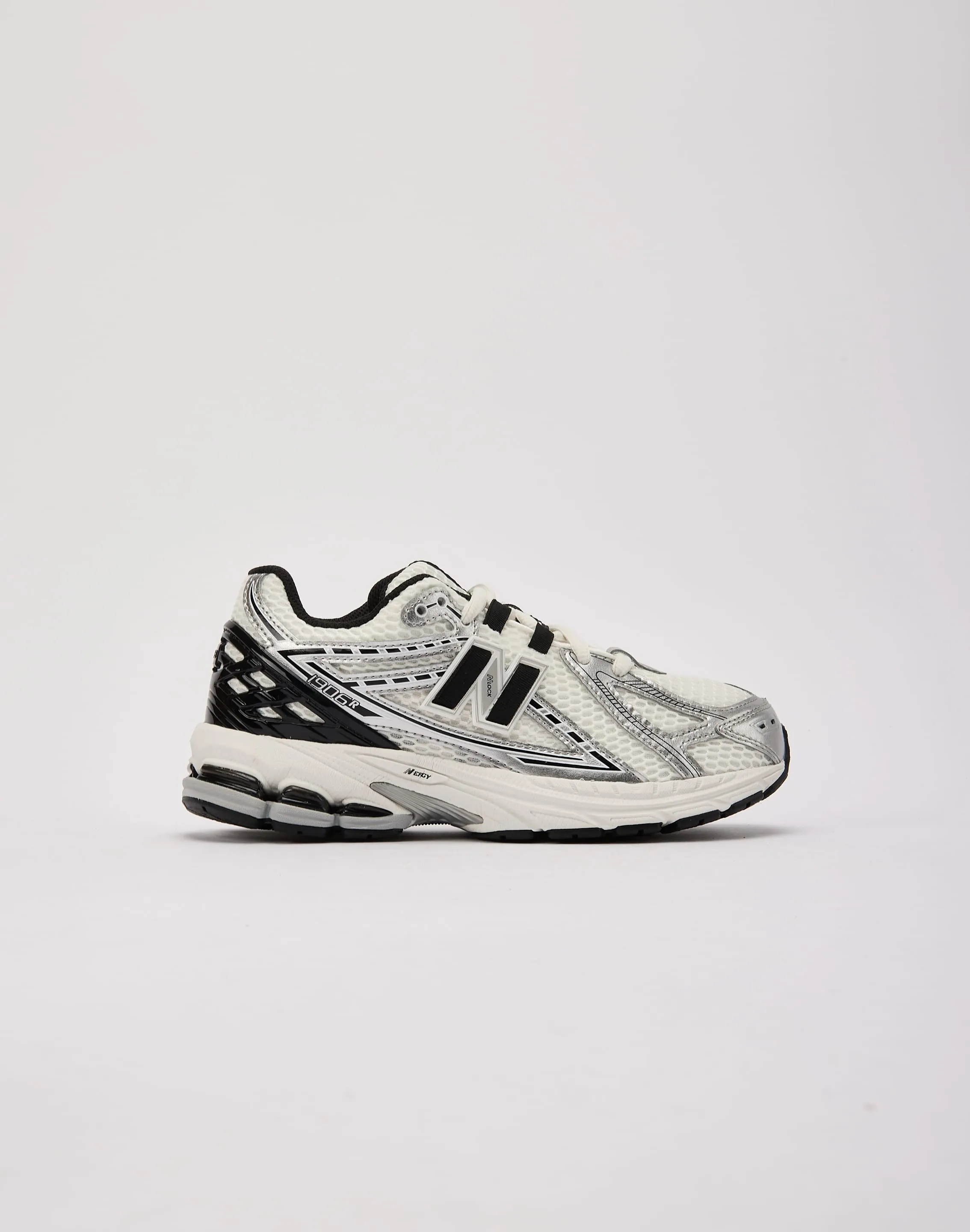 New Balance 1906R Grade-School Trail Step Mountain Hike