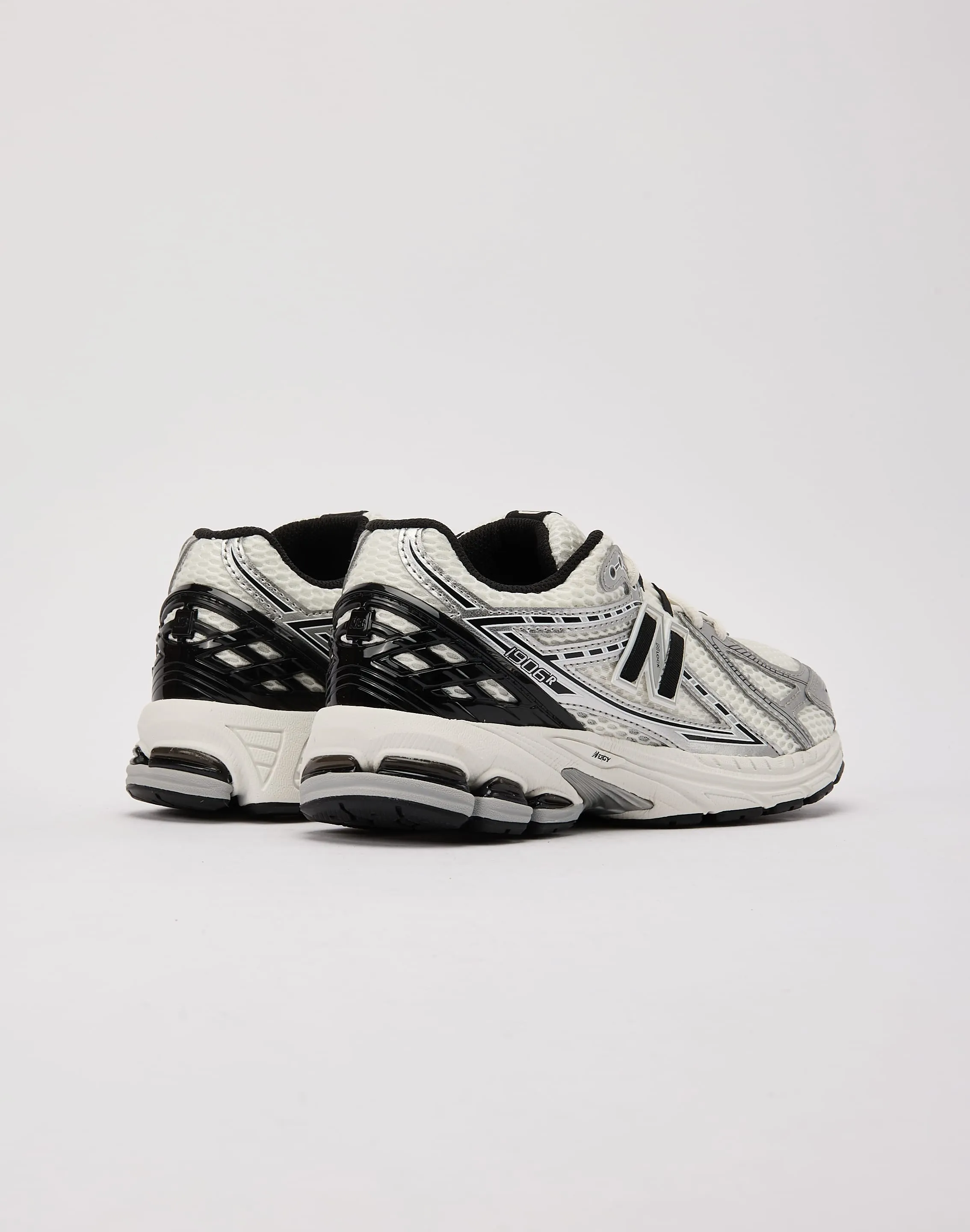 New Balance 1906R Grade-School Everyday Mood Time Saver