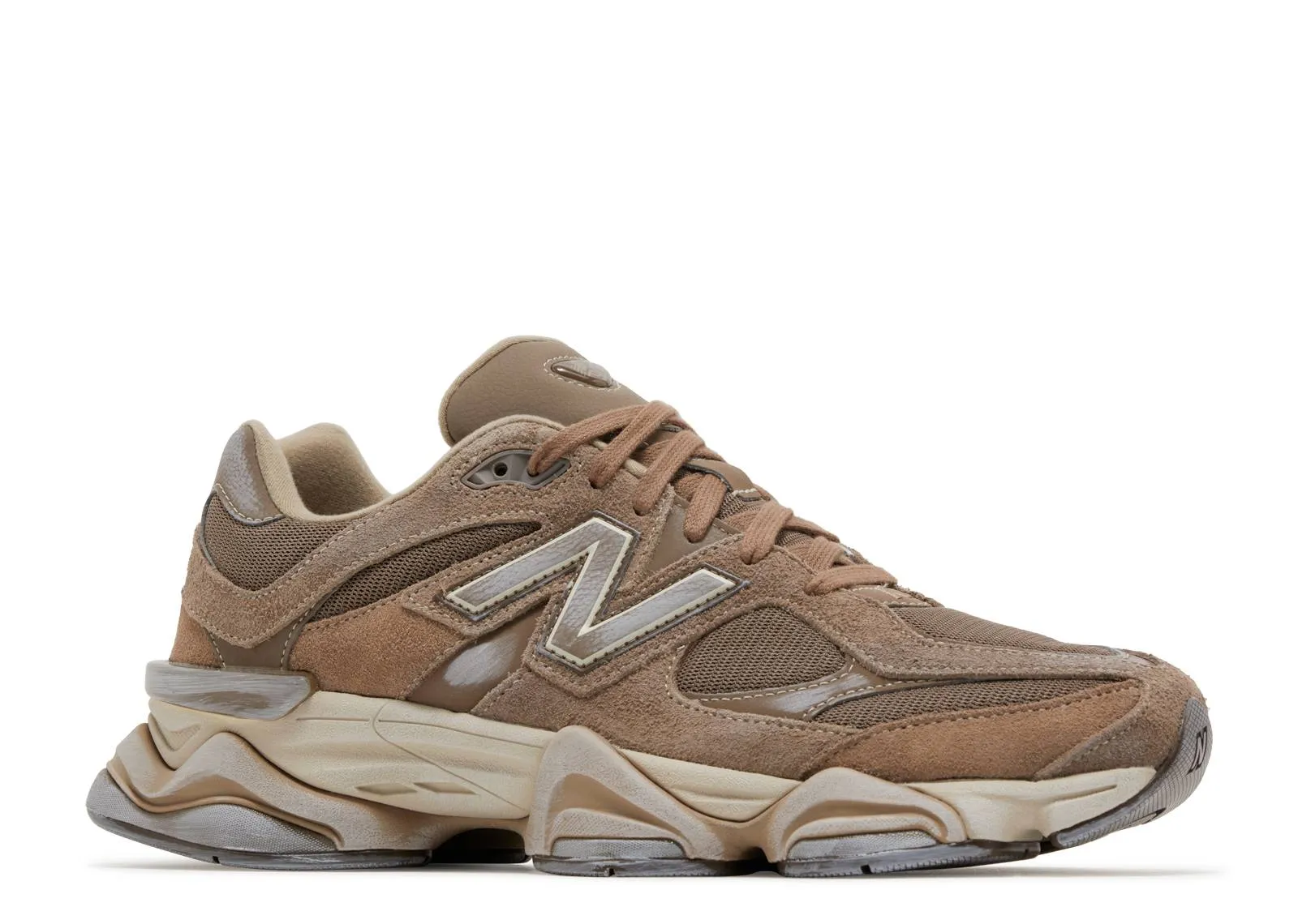Beach Walk New Balance 9060 Mushroom Brown