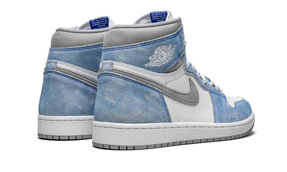 Air Jordan 1 Retro High OG Hyper Royal Fall Wardrobe