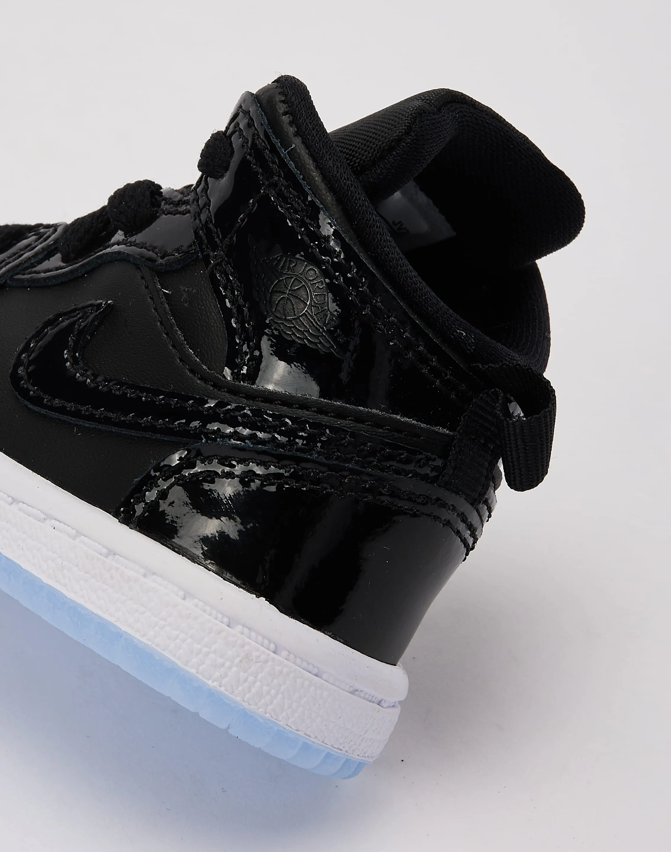 Jordan Air Jordan 1 Mid SE Toddler Winter Base evening run