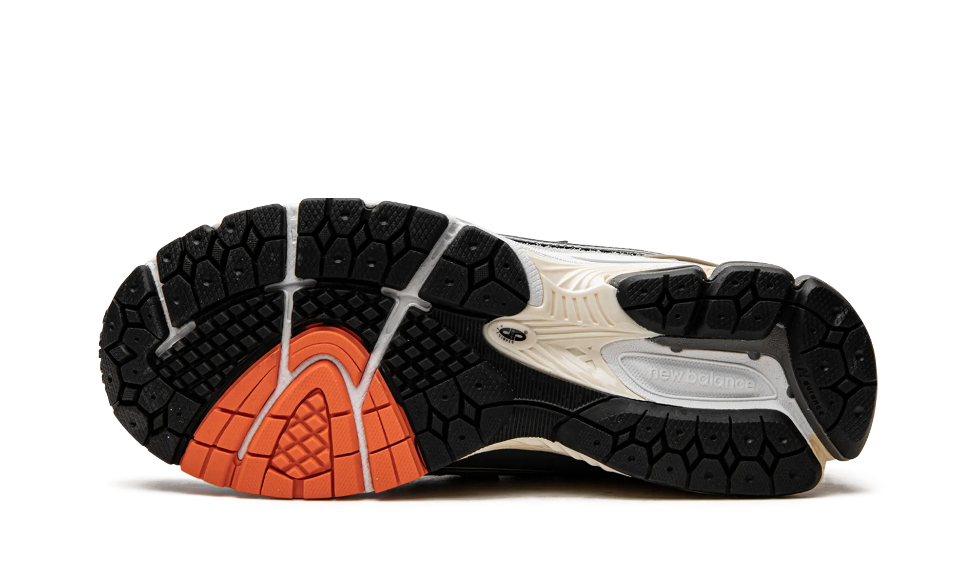 Mesh Detail 1906R "INVINCIBLE x N.HOOLYWOOD Grey Swan"