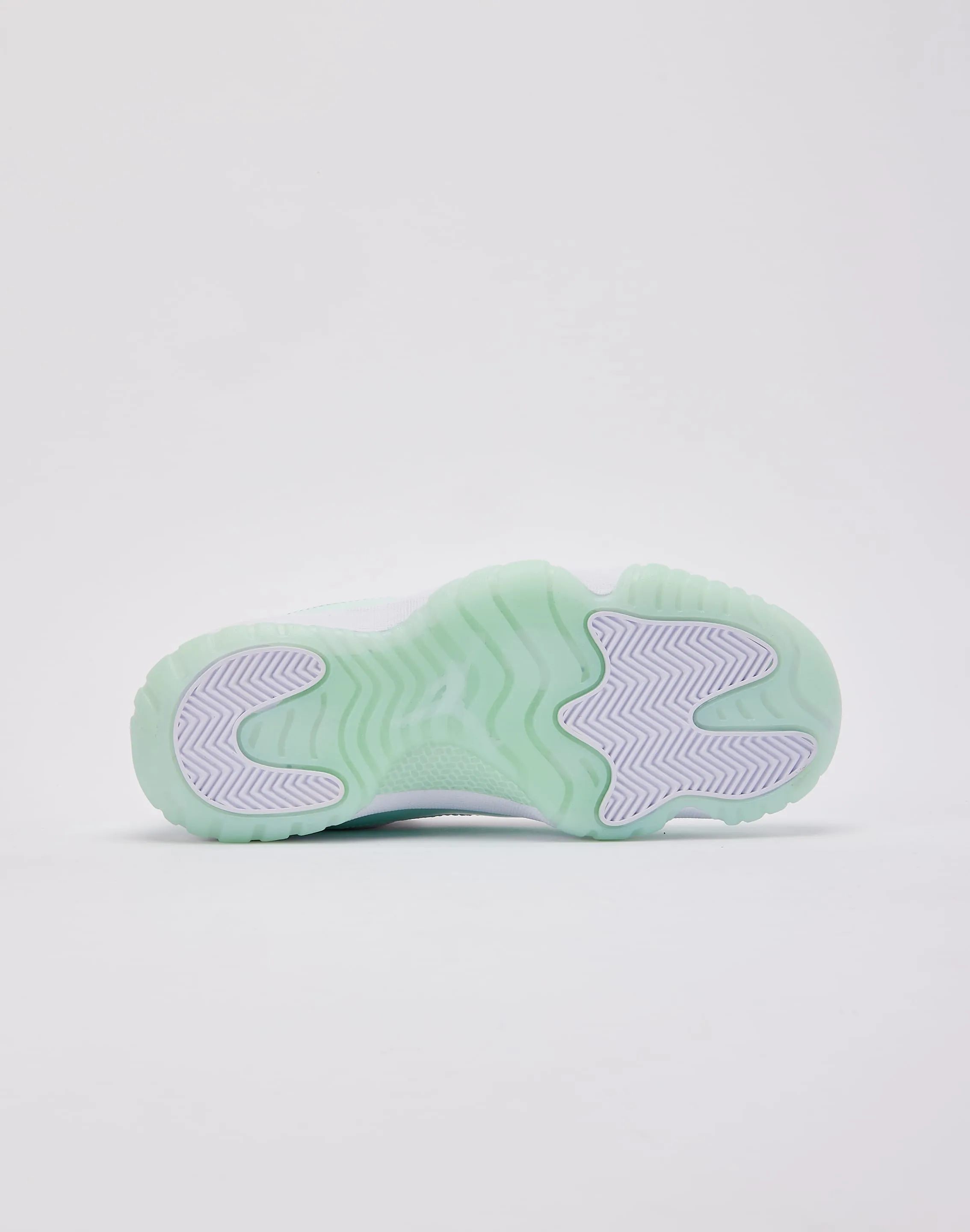 Jordan Air Jordan 11 Retro Low 'Igloo' Mom Safe Firm Edge