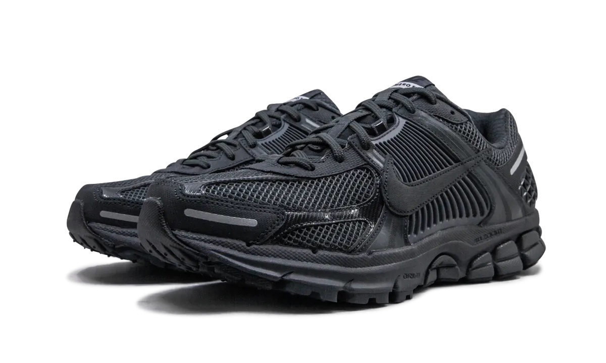 political - event running wear practice - shoes Zoom Vomero 5 SP "Anthracite"