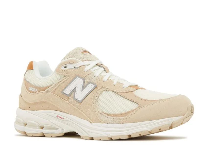 New Balance 2002R Sandstone Flexible