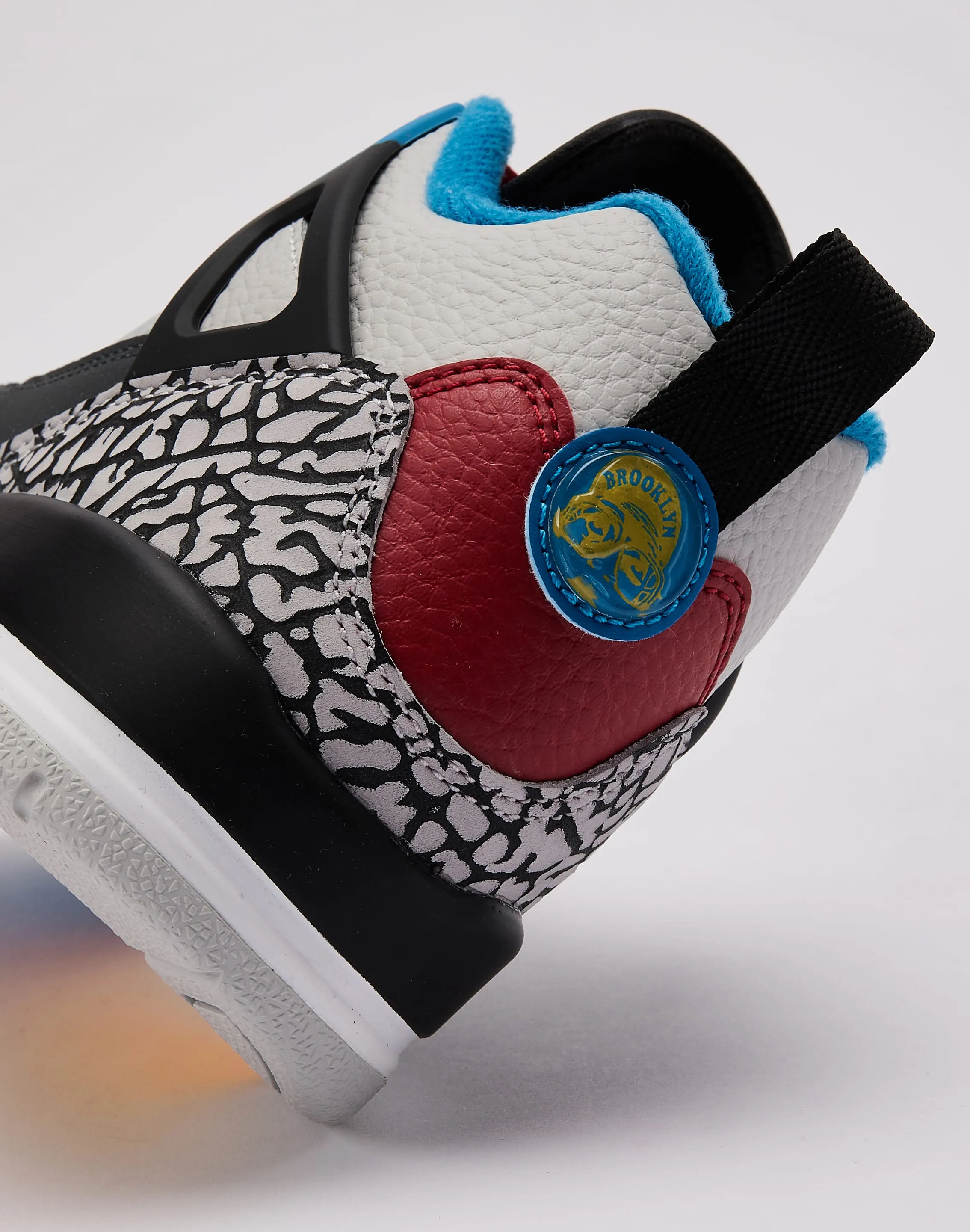 Star Shine Jordan Spizike Low SE Grade-School