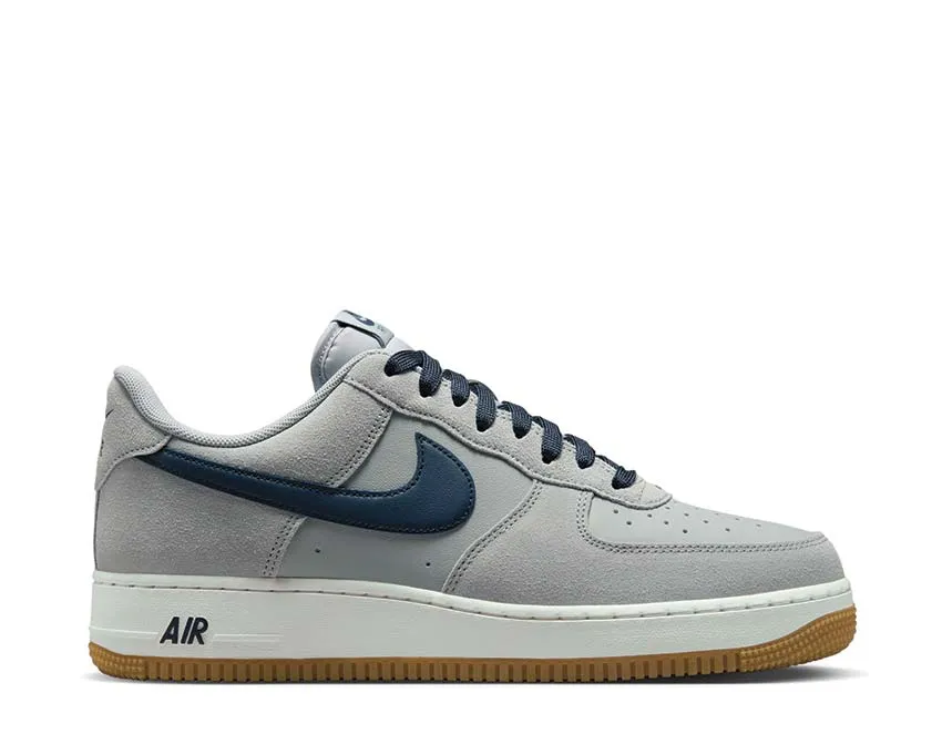 Run Light Fog Hike Nike Air Force 1 '07 LV8 "Grey Gum"