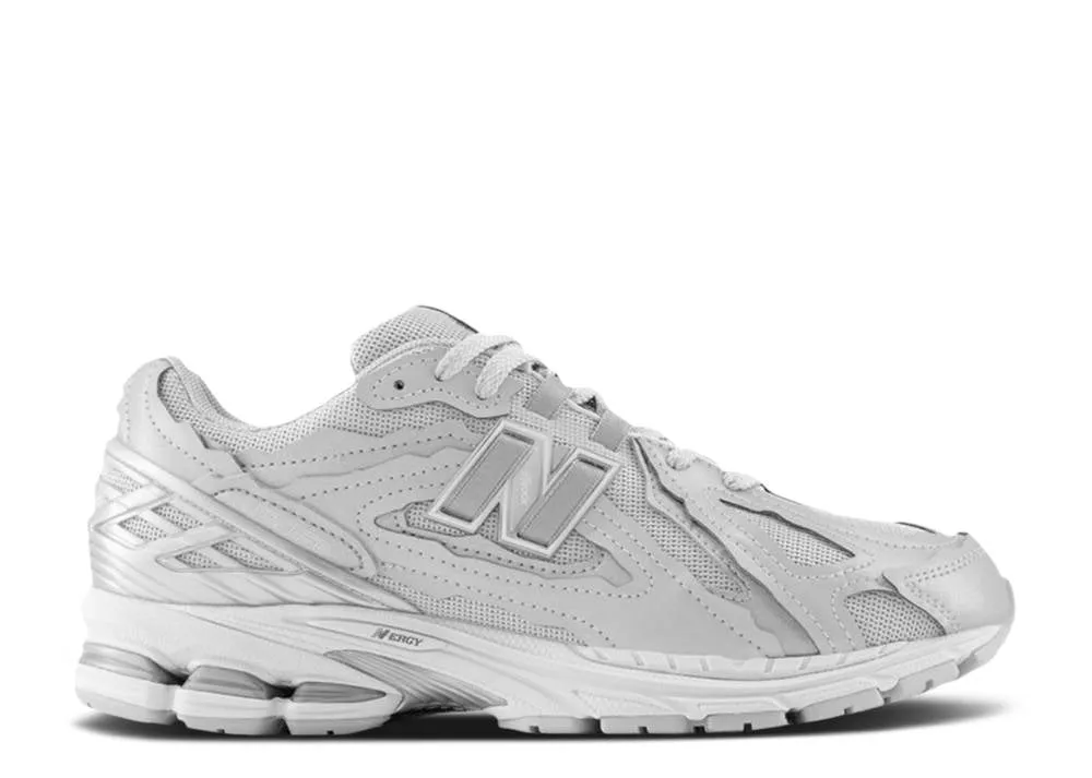 Hill Climb Shore Hike New Balance 1906D Protection Pack Silver Metallic