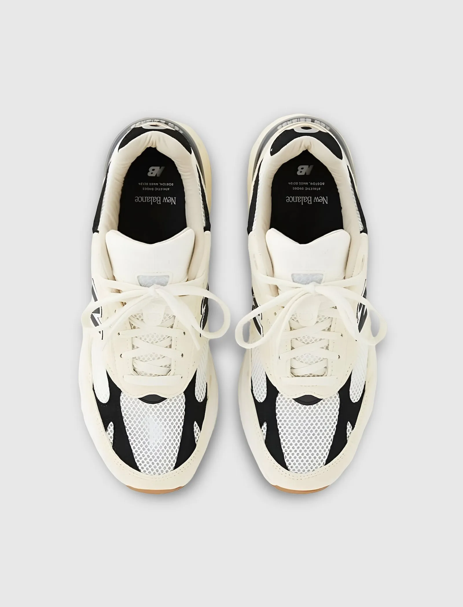 MADE IN USA 993 "SEA SALT" City Run Neutral Glow