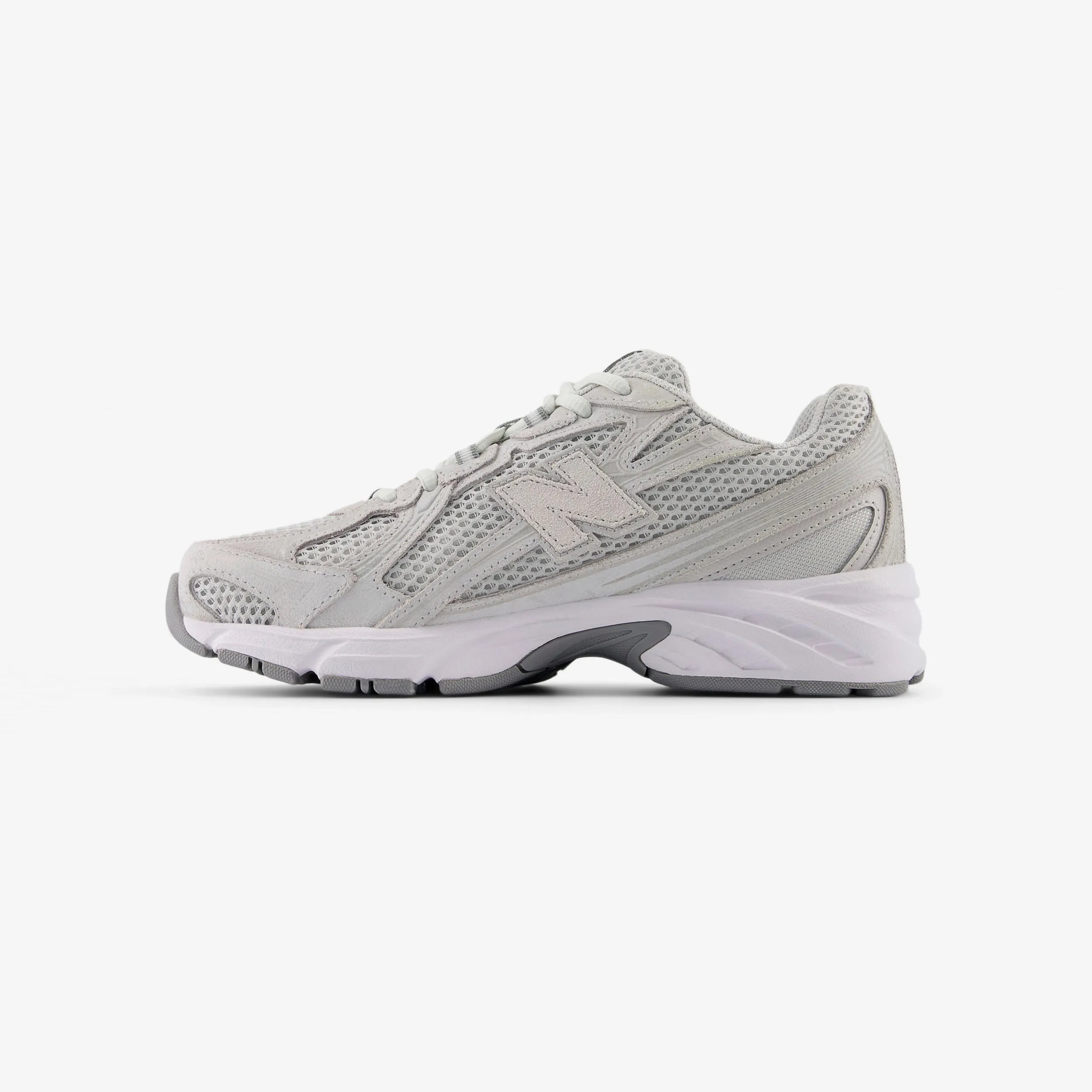 740 Peak Step Shockproof