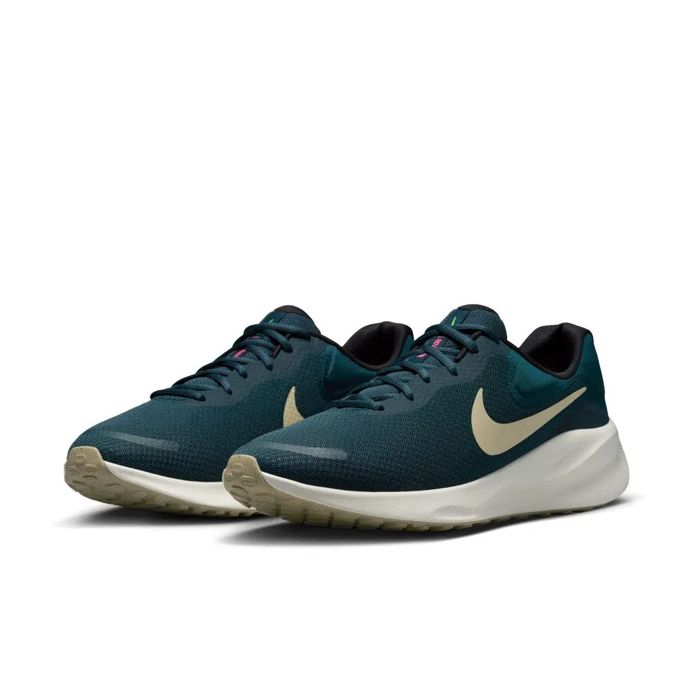 zipper - trimmed - design shoes running technique Revolution 7 Running Shoes