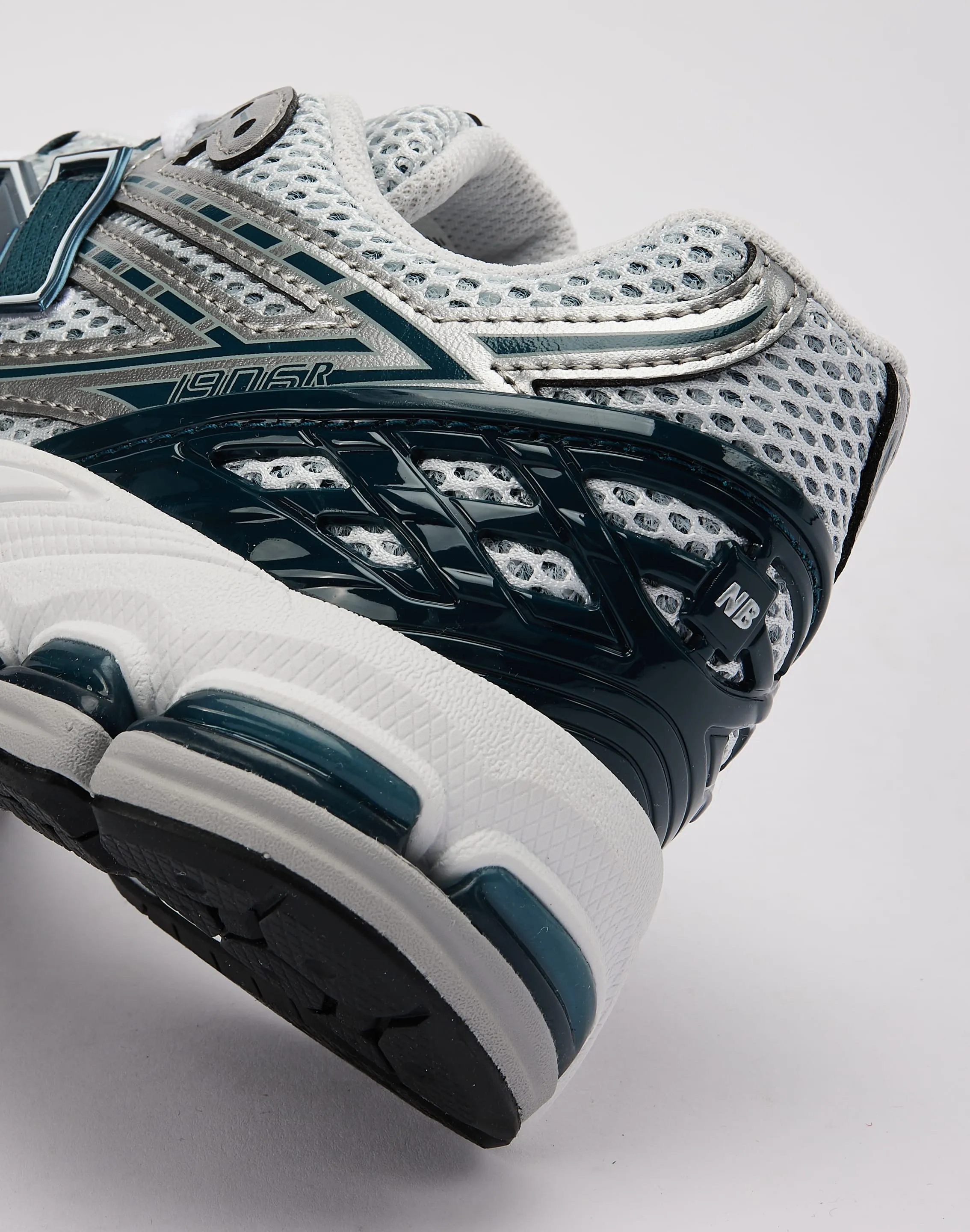 New Balance 1906R Grade-School Textured Surface