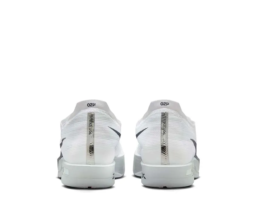 smooth - lining Nike ZoomX Streakfly 2 "Obsidian Mist"