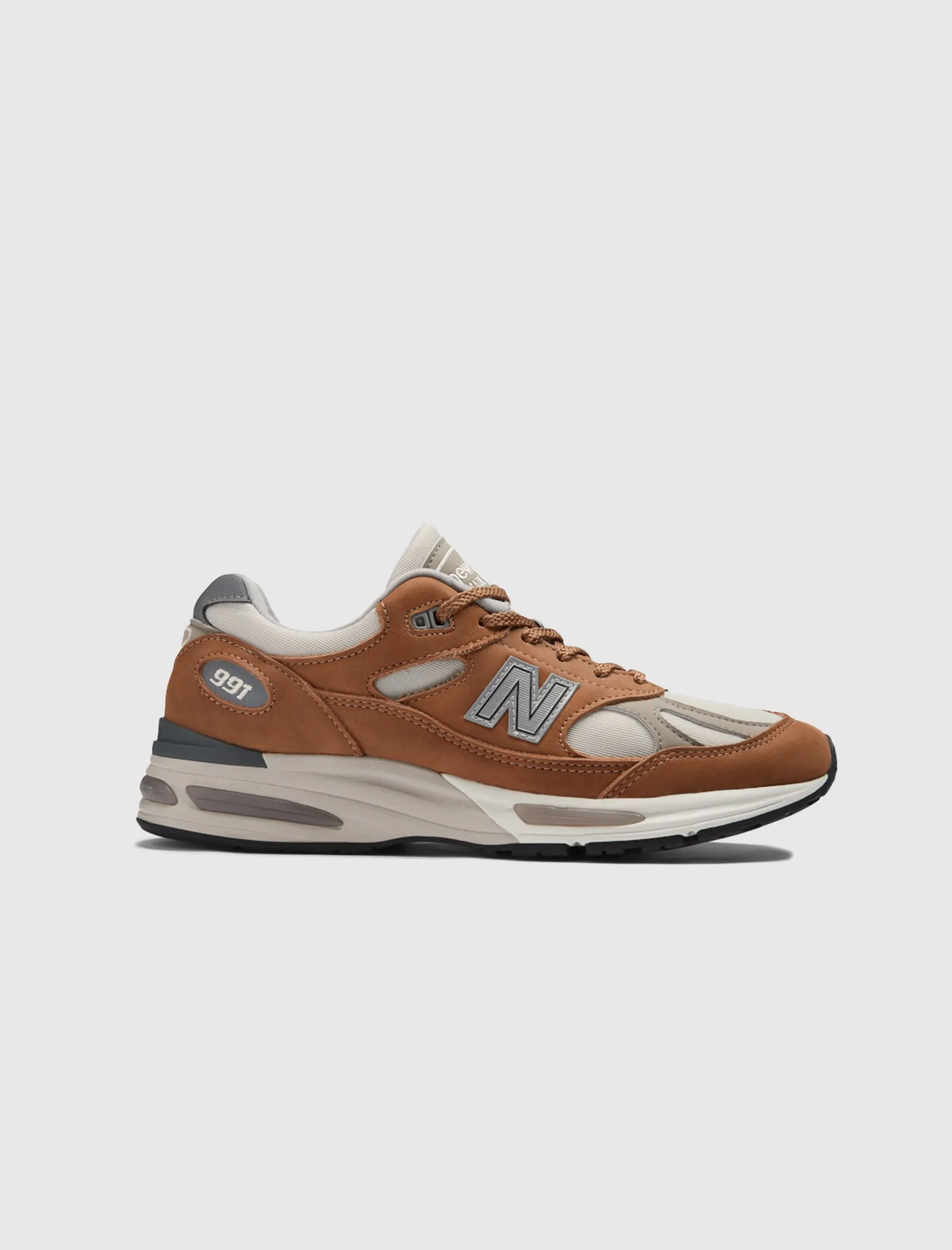 Concert Mood MADE IN UK 991V2 "COCO MOCCA"