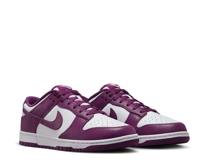 Wide Step Modern Tread Nike Dunk Low Retro