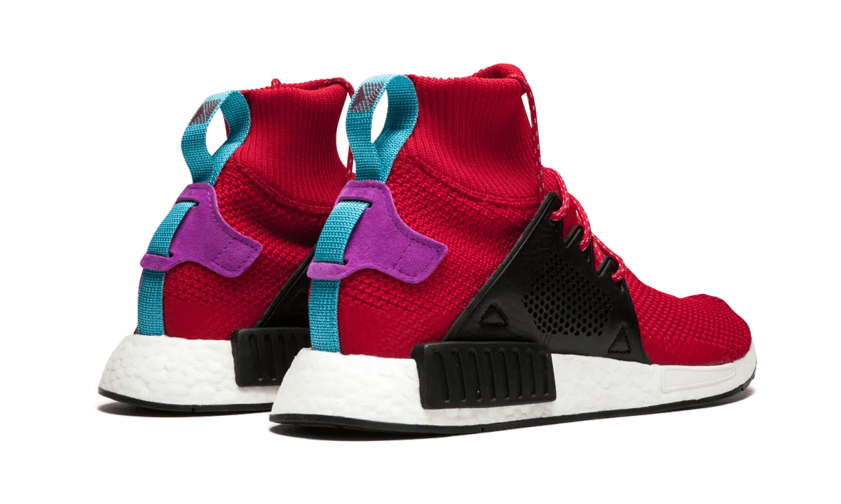 Holiday Outfit Short Trip NMD_XR1 Winter "red"