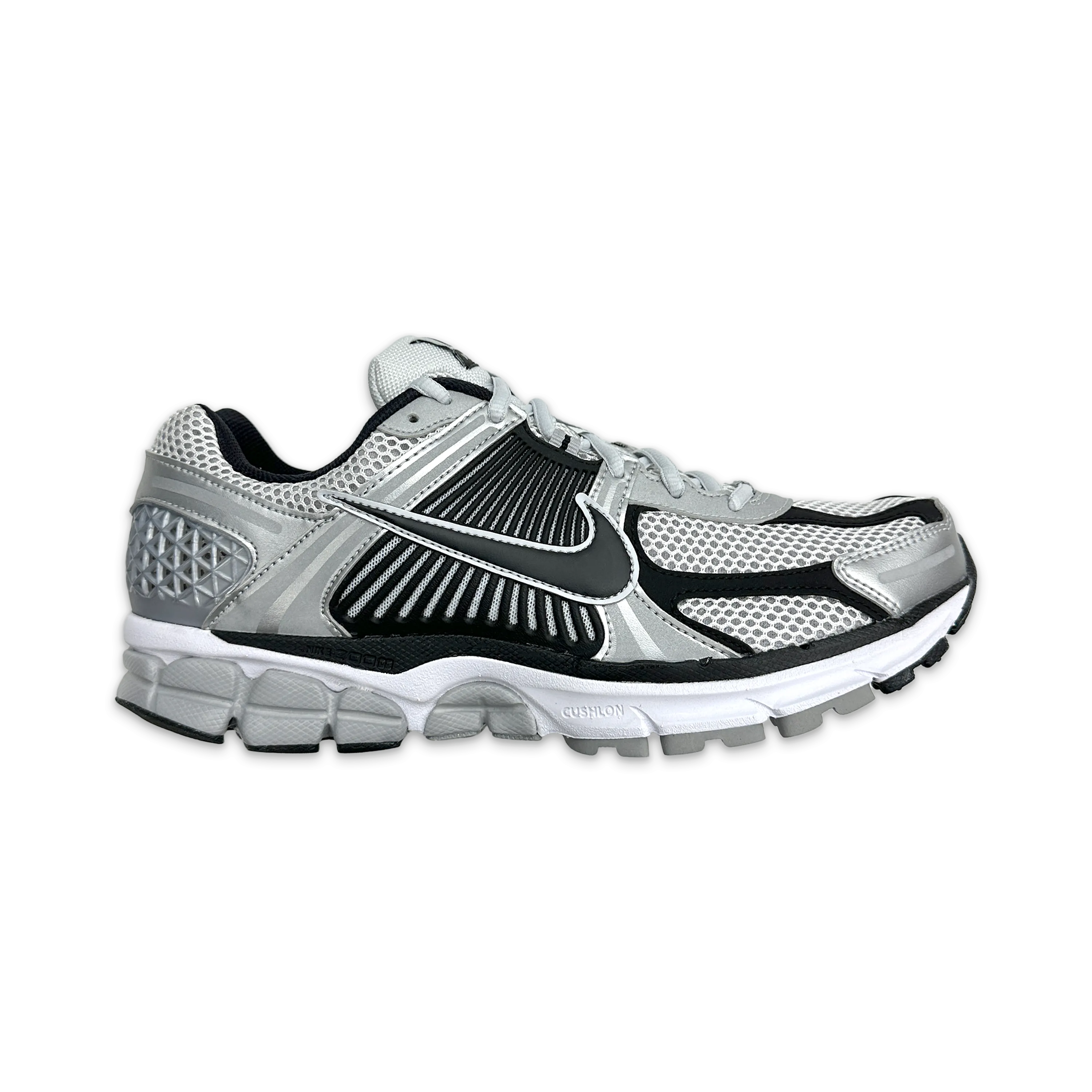 Obstacle course Zoom Vomero 5 "Metallic Silver Black "