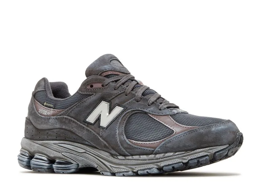 New Balance 2002R Gore-Tex Magnet Mood Indigo Chic Comfort