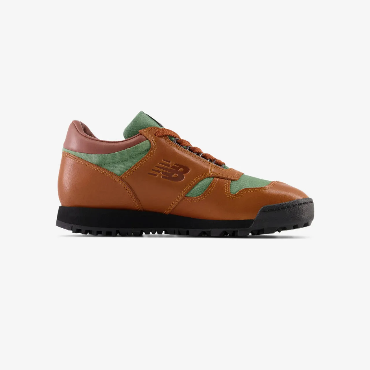 Rainier Boot Low Mom Fit