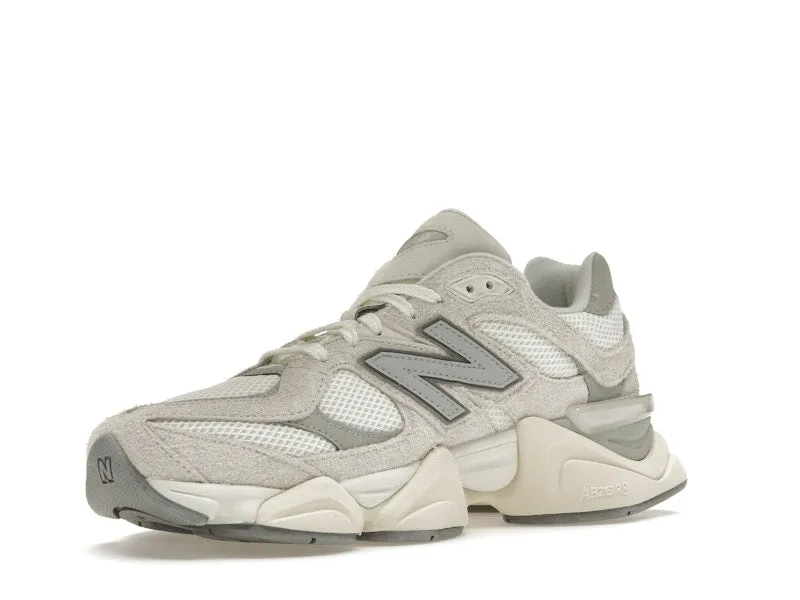 New Balance 9060 Moonbeam Sea Salt Silver Shine Weekend Casual