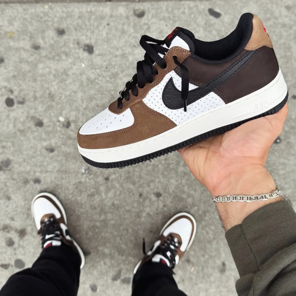 Smooth Surface NIKE AIR FORCE 1 WHITE BLACK BROWN