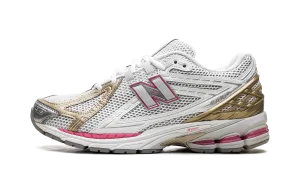Elastic upper Weekday Style 1906R "Silver Dragon Berry Gold"