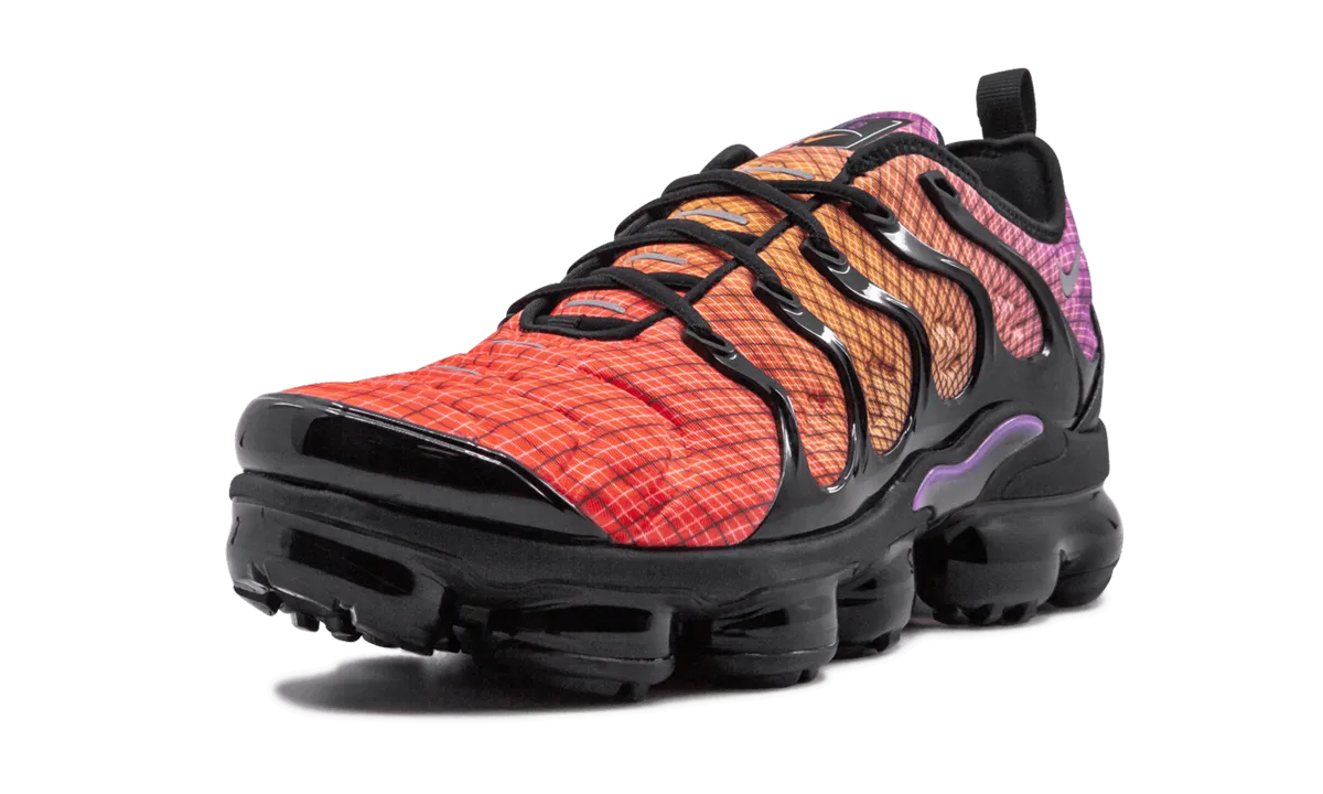 Air Vapormax Plus running in circular tracks shoes marble - design shoes