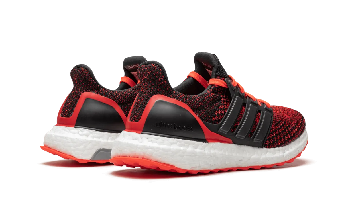 Lightweight UltraBOOST GS